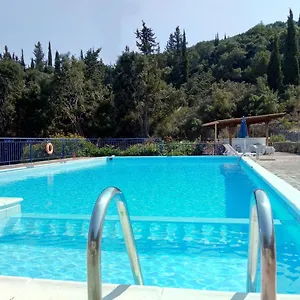 Kaminakia - Adults Only Policy - Delve Into Little Oasis Where Peace And Quiet Reign Supreme - Sheltered By An Evergreen Cypress Forest - Offering A Large Swimming Pool Exclusively For Guests' Use And Breathtaking Sea Views From Every , Φισκάρδο Ελλάδα