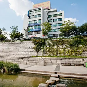 *** ホテル セントラル ツーリスト 韓国