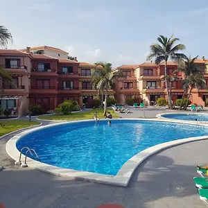 https://relax-isleo.in-canary-islands.com