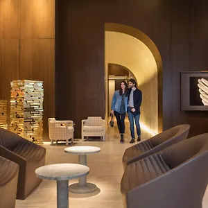 Four Seasons Downtown Ξενοδοχείο