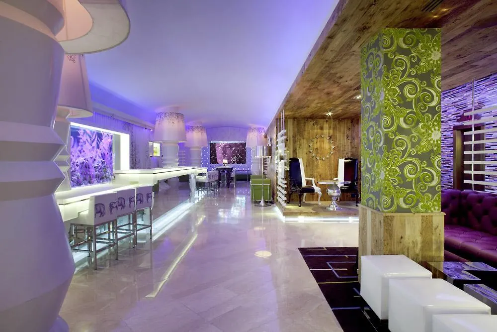 The Gallivant Times Square New York Hotel